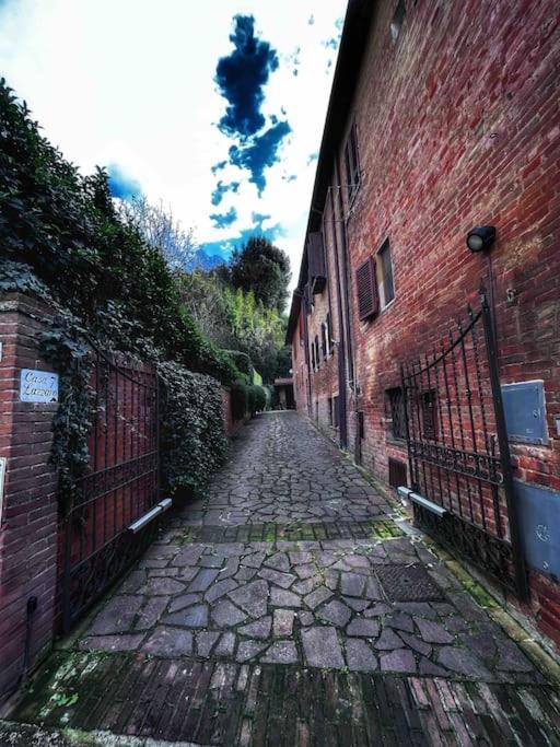 Villa Casa Lazzaro Al Centro Di Siena Exterior foto